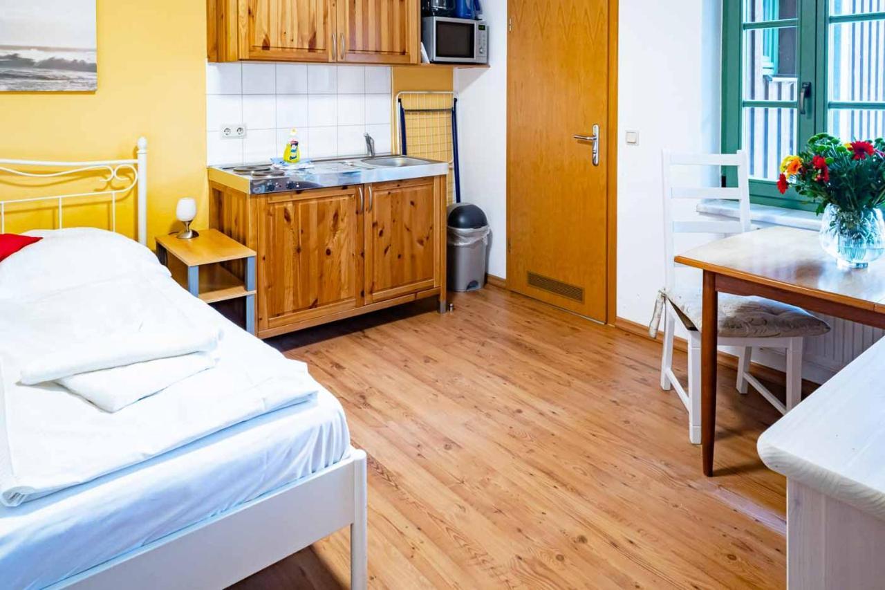 Apartmenthaus Chrischanshof Rostock Ngoại thất bức ảnh