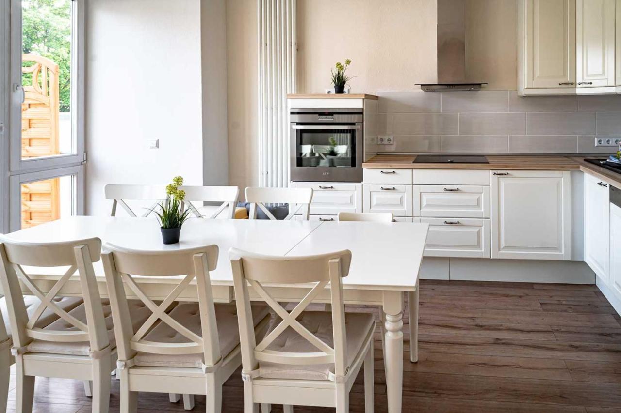 Apartmenthaus Chrischanshof Rostock Ngoại thất bức ảnh