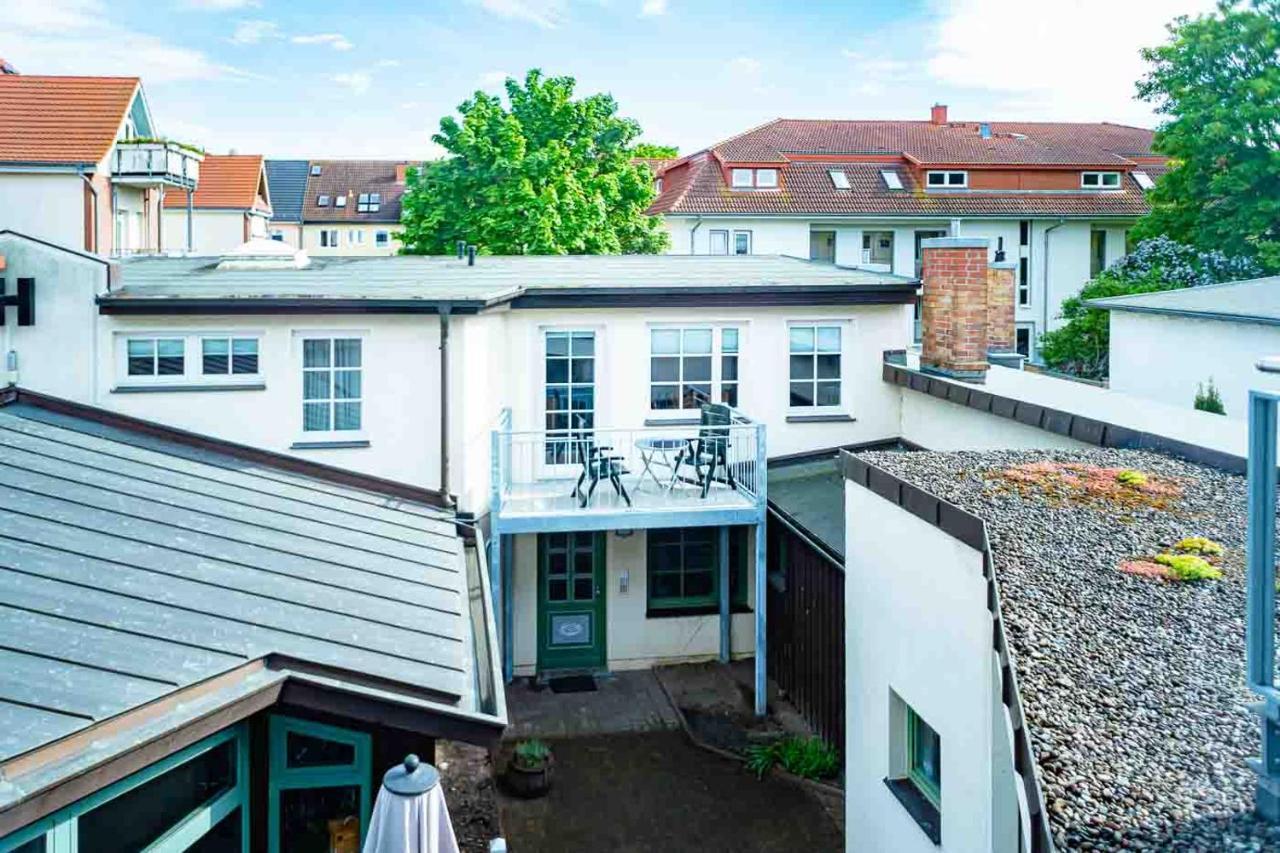 Apartmenthaus Chrischanshof Rostock Ngoại thất bức ảnh